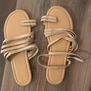 5 for $20🫟🛍️🔵 Elegant Tan Strappy Sandals